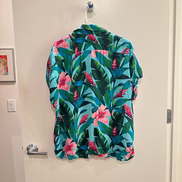 Tommy Bahama Hawaiian Shirt - Picture 2 of 3